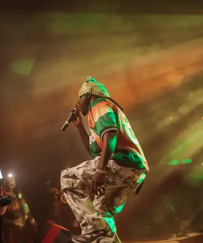 photo by web.facebook.com