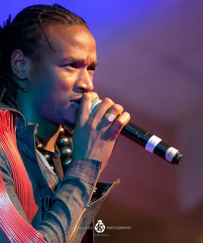 photo by web.facebook.com