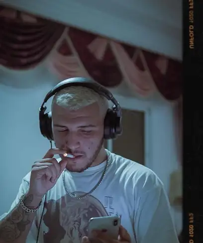 photo by web.facebook.com