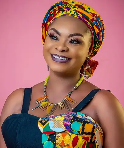 photo by web.facebook.com