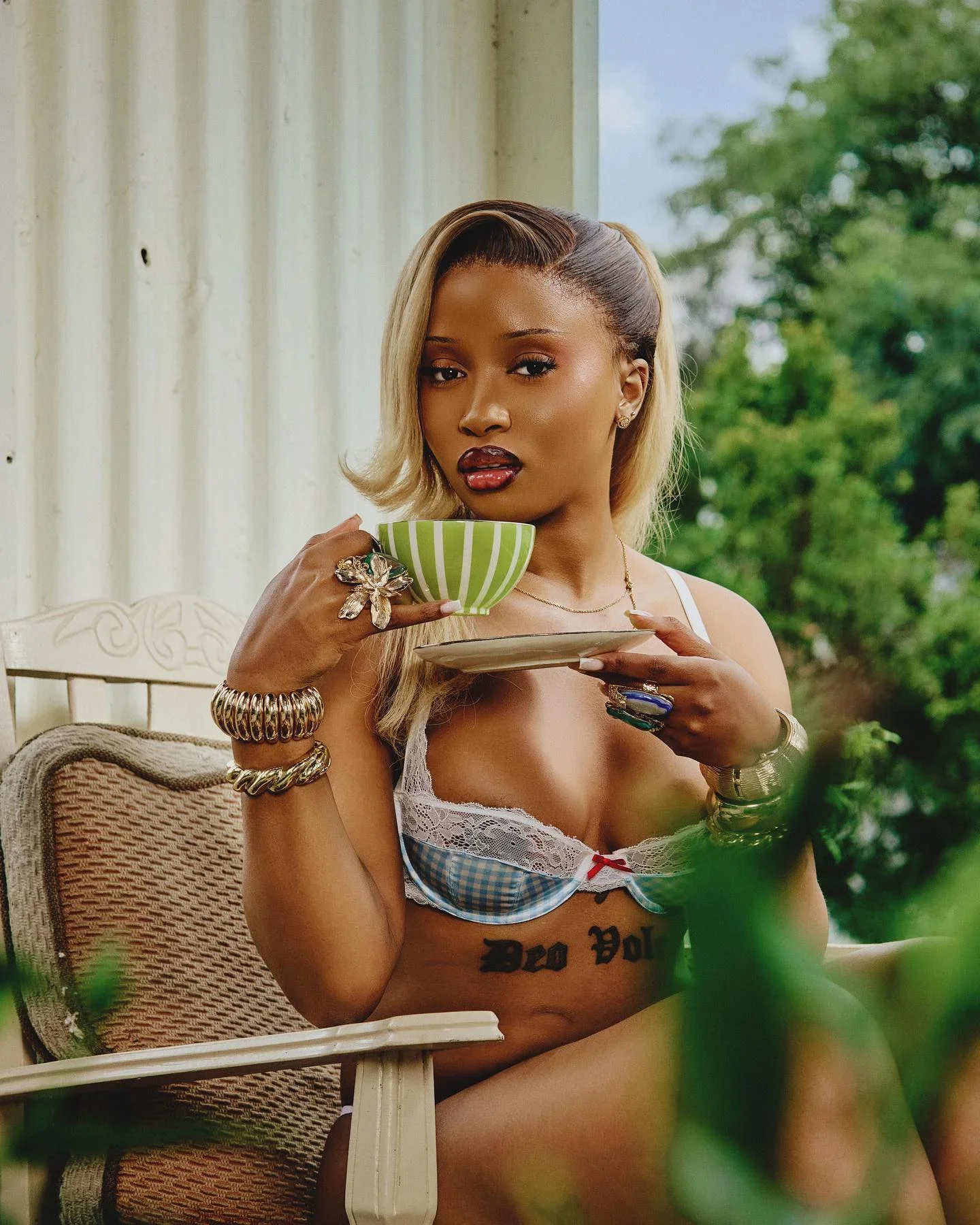 Uncle Waffles image 3