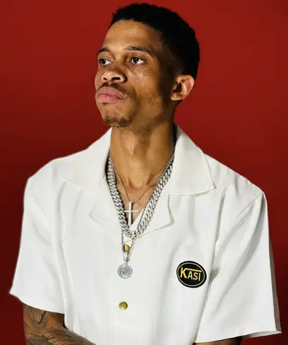 photo by web.facebook.com