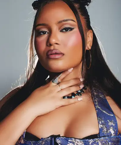 photo by web.facebook.com