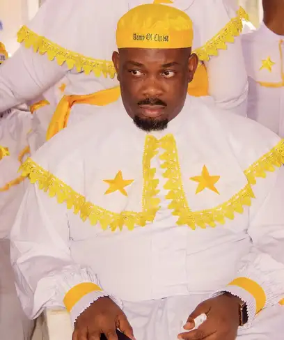 photo by web.facebook.com