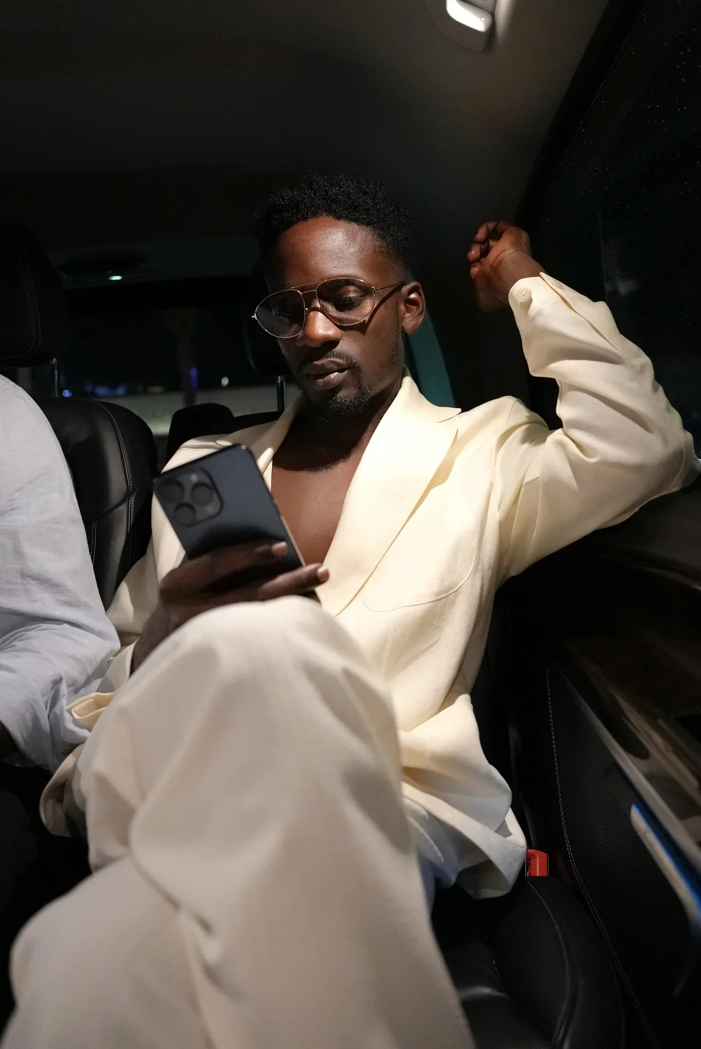 Mr Eazi image 4