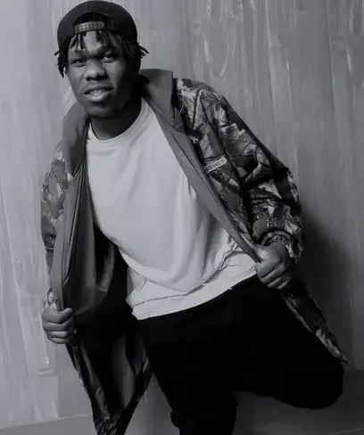 photo by web.facebook.com