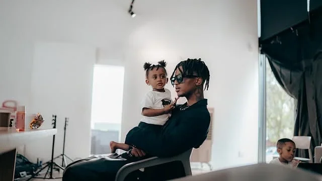 Emtee the hustla image 4