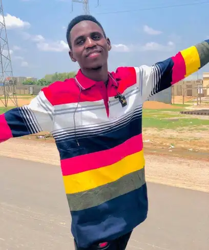 photo by web.facebook.com