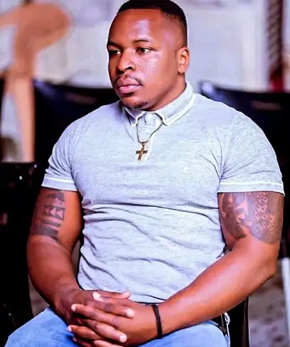 photo by web.facebook.com