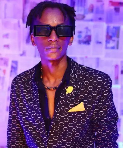 photo by web.facebook.com