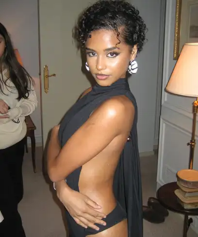 photo by web.facebook.com