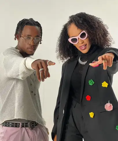 photo by web.facebook.com