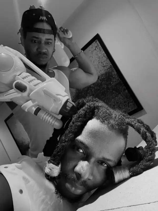 photo by web.facebook.com