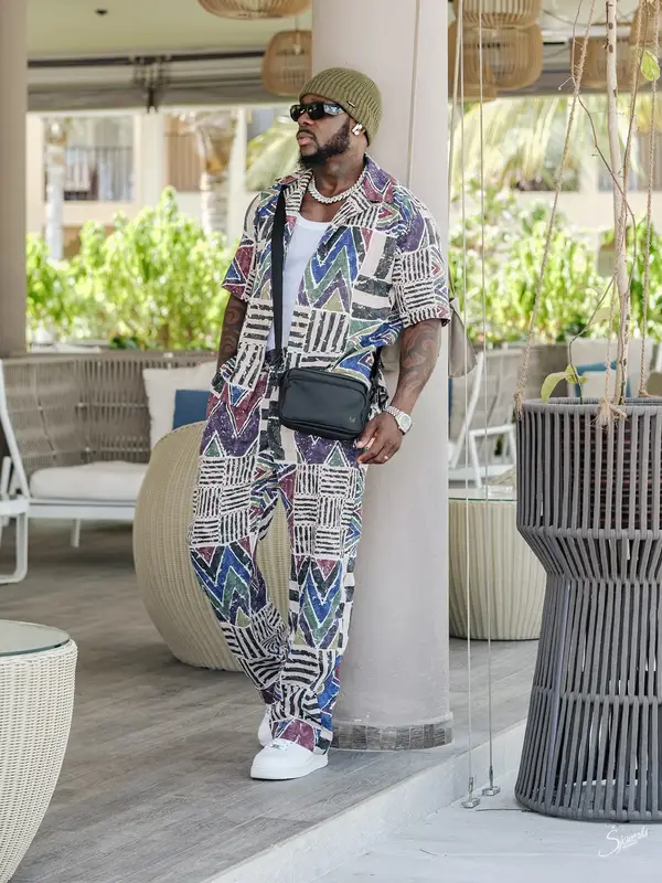 photo by web.facebook.com