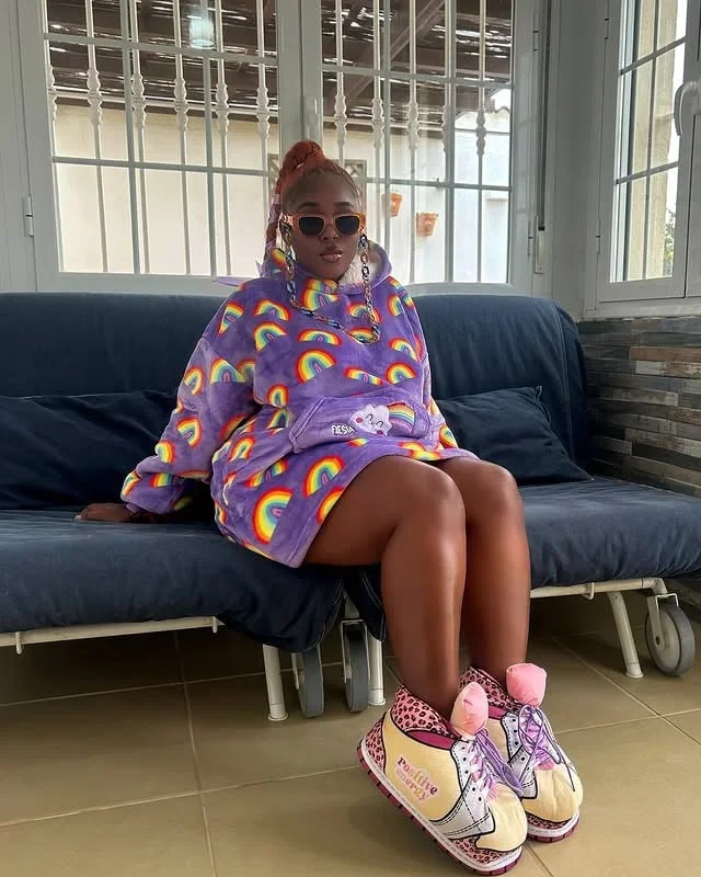 Vanilla Karr image 5