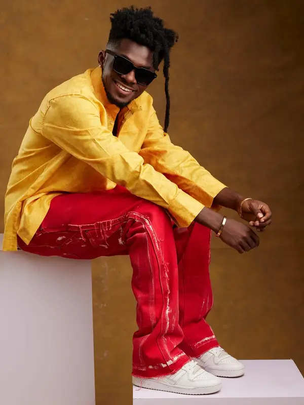 photo by web.facebook.com