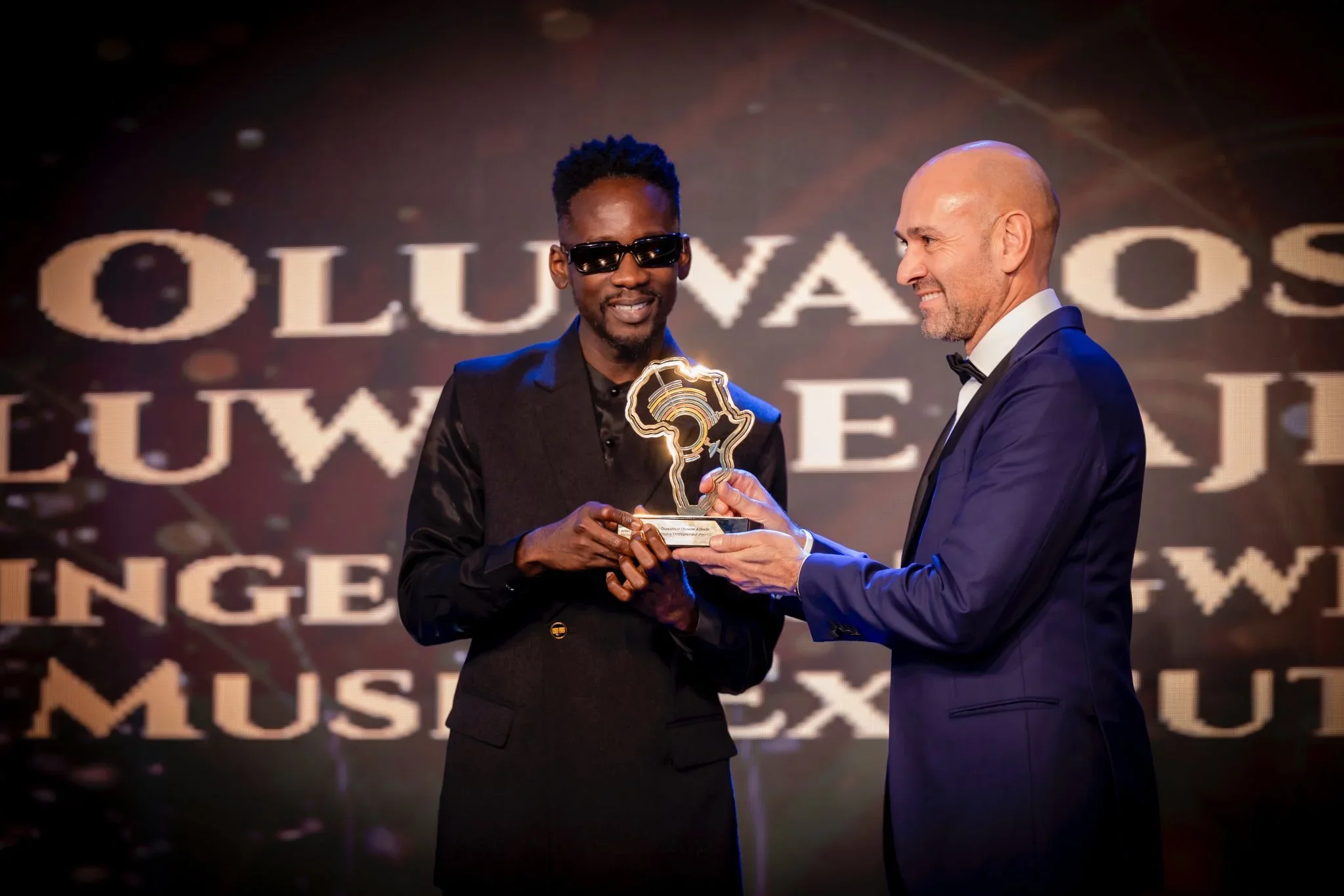 Mr Eazi image 5