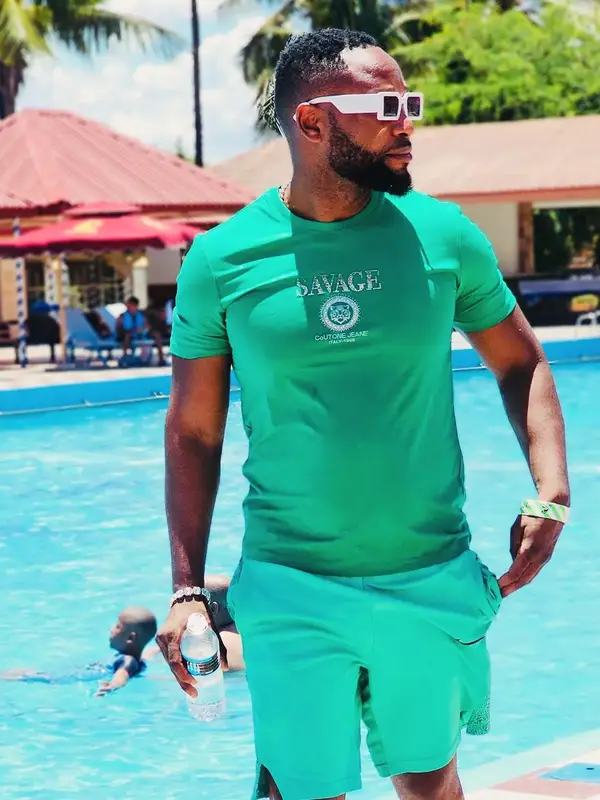 photo by web.facebook.com