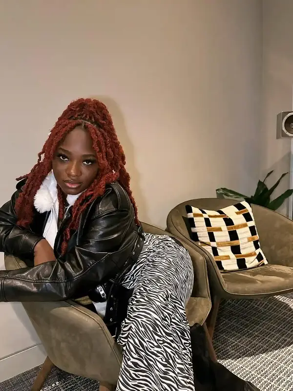 photo by web.facebook.com