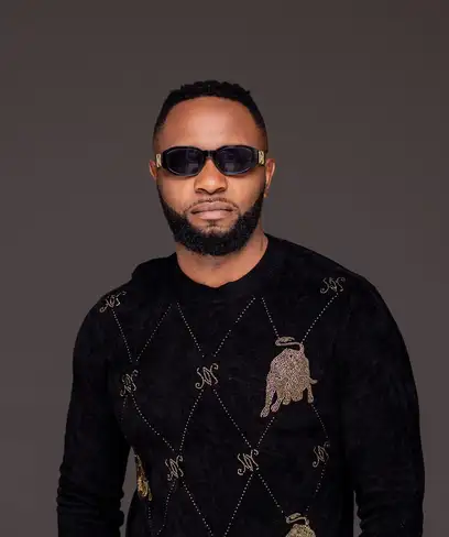 photo by web.facebook.com