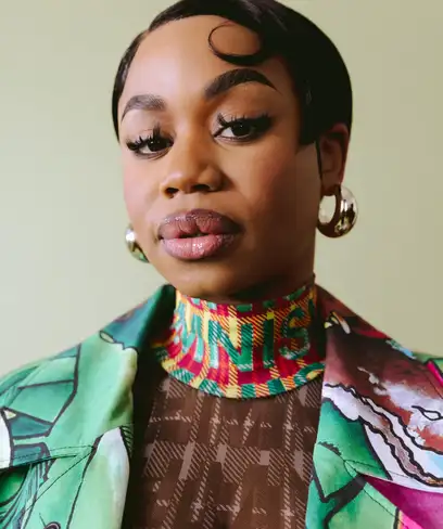 photo by web.facebook.com