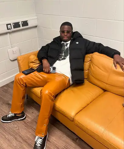 photo by web.facebook.com