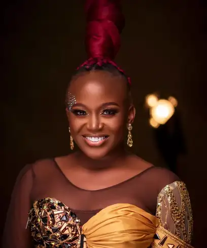 photo by web.facebook.com