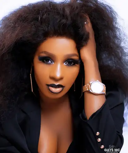 photo by web.facebook.com