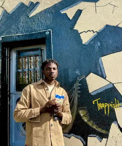 photo by web.facebook.com