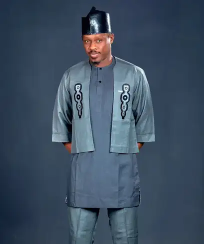 photo by web.facebook.com