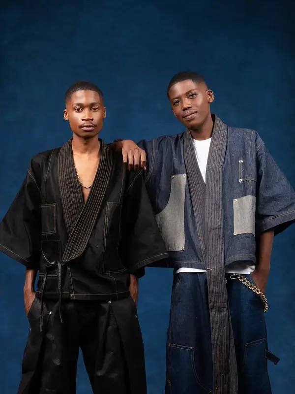 photo by music.apple.com