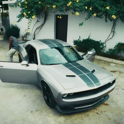 Bayanni ft Don Jazzy image 1