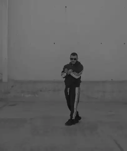 photo by youtube.com