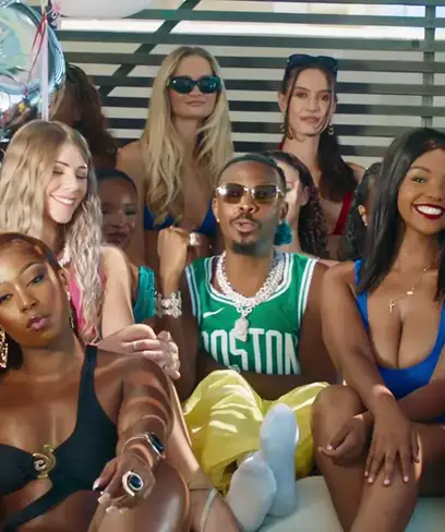 photo by youtube.com