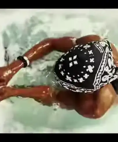 photo by youtube.com