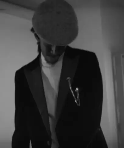 photo by youtube.com