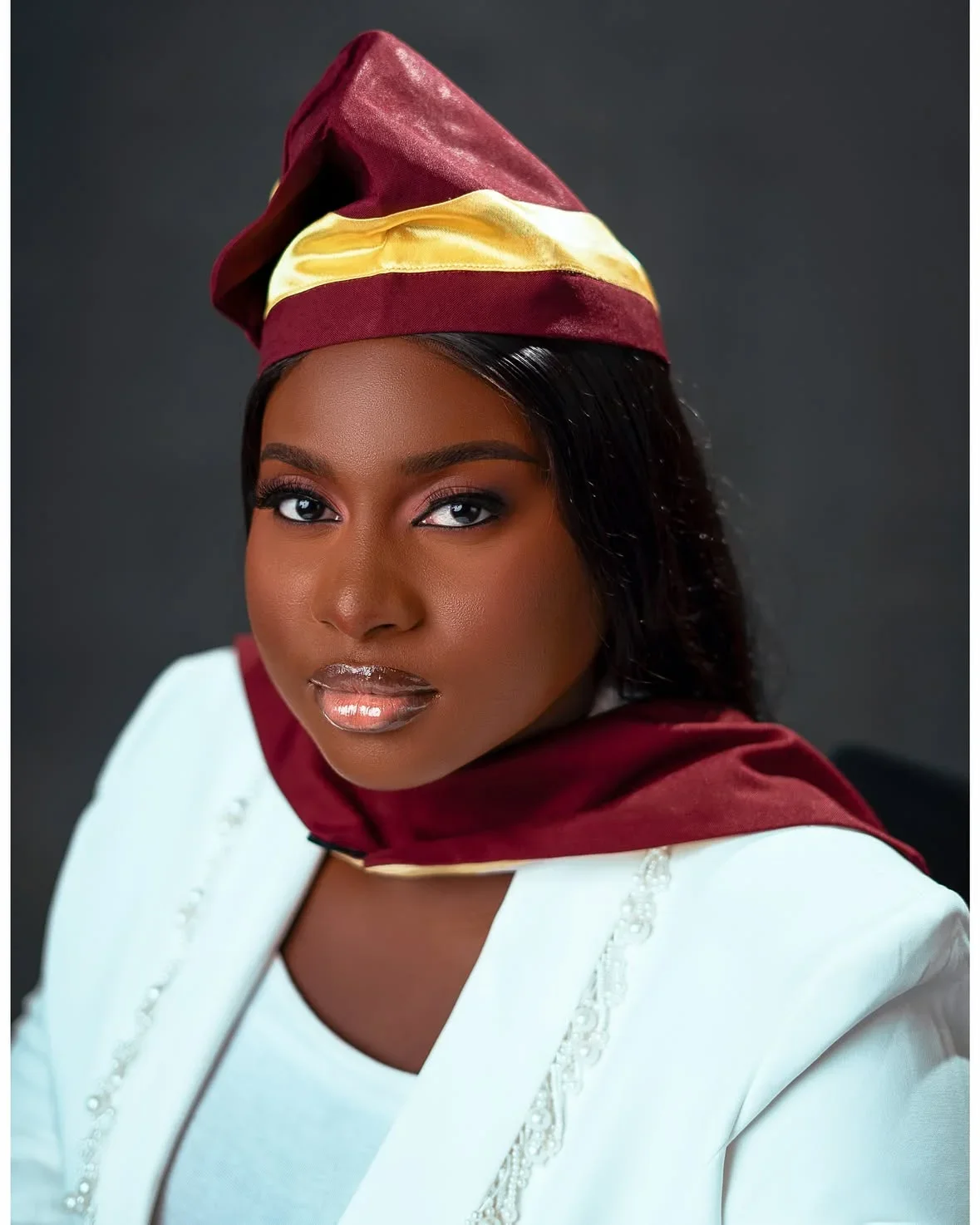 Adura Sings image 2