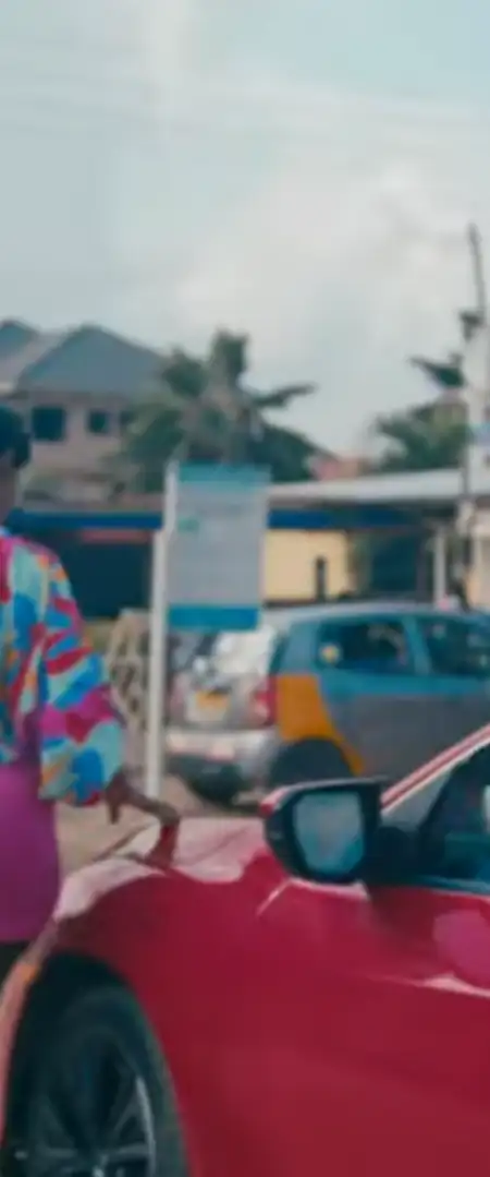 The official video for ‘Eda Mu’ by Ras Kuuku is here!