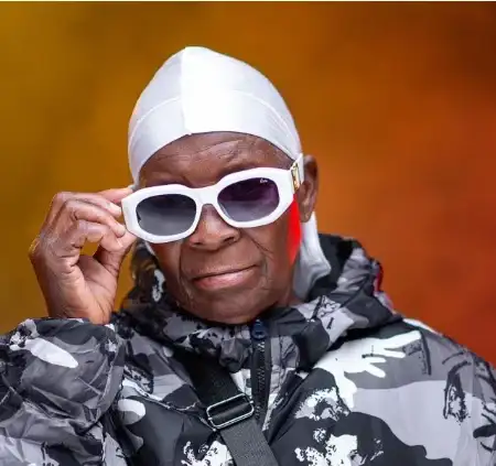 Jetu complains to Cosomaover commercial song use