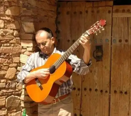 Amouri Mubarak Foundation denounces violation of the late artist's legacy