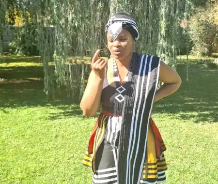 Miss Rural Zim model learning from Zodwa