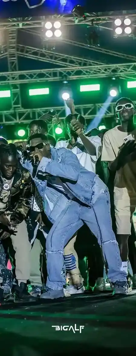 Hussain Dada proclaims himself living legend!