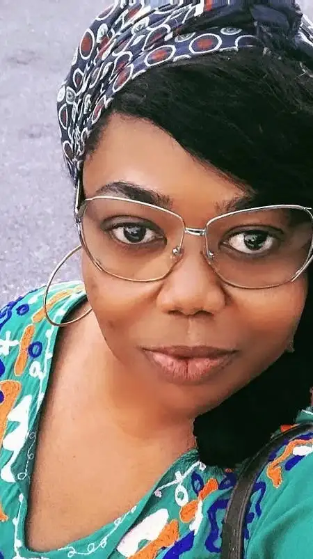 “Beware of a man who speaks badly of his wife to you, tomorrow he will speak badly of you to others”, warns Petra Gama