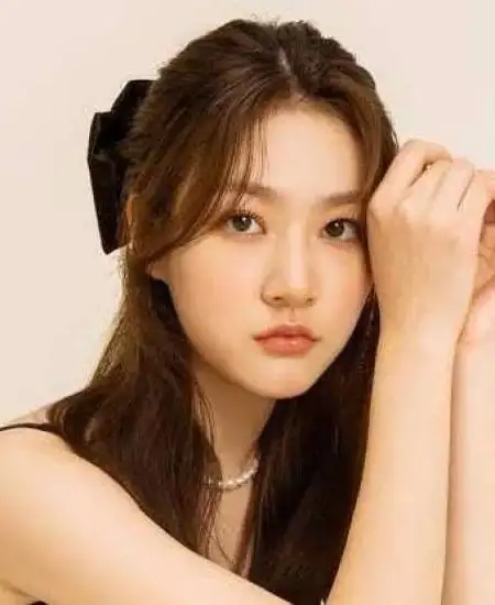 South Korean Actress Kim Sae-ron Dead at 24