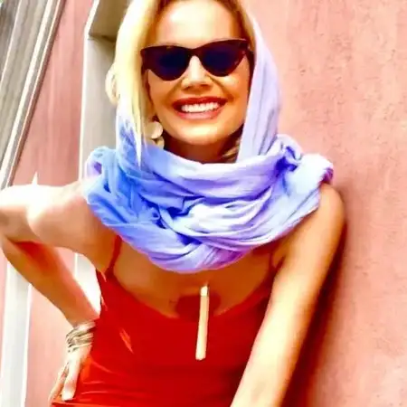 Margaret Gardiner's 'Damaged Beauty: Joey Superstar' celebrates resilience in style